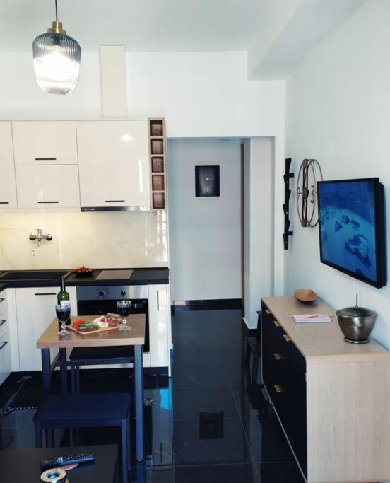 Xenofon'S Cozy Apartment Corfu  Екстериор снимка