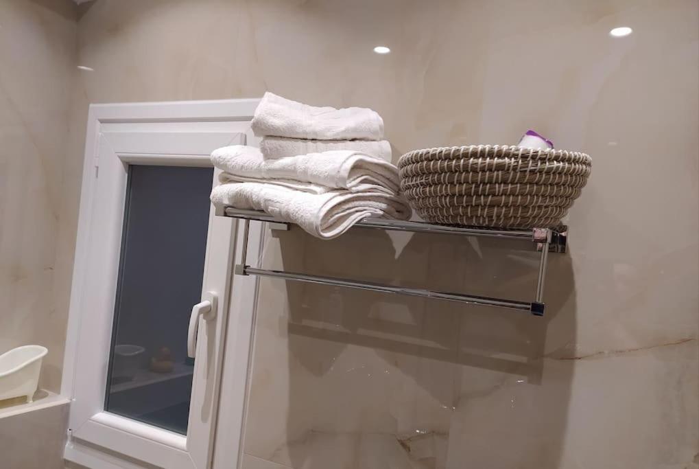 Xenofon'S Cozy Apartment Corfu  Екстериор снимка