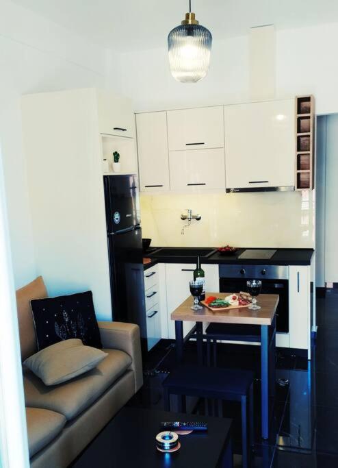 Xenofon'S Cozy Apartment Corfu  Екстериор снимка